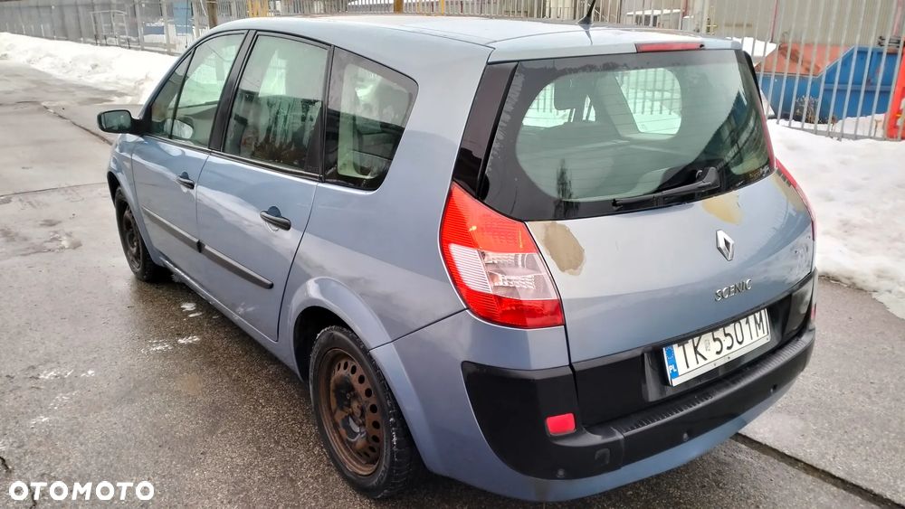 Renault Grand Scenic 2.0 16V Confort Authentique - 15