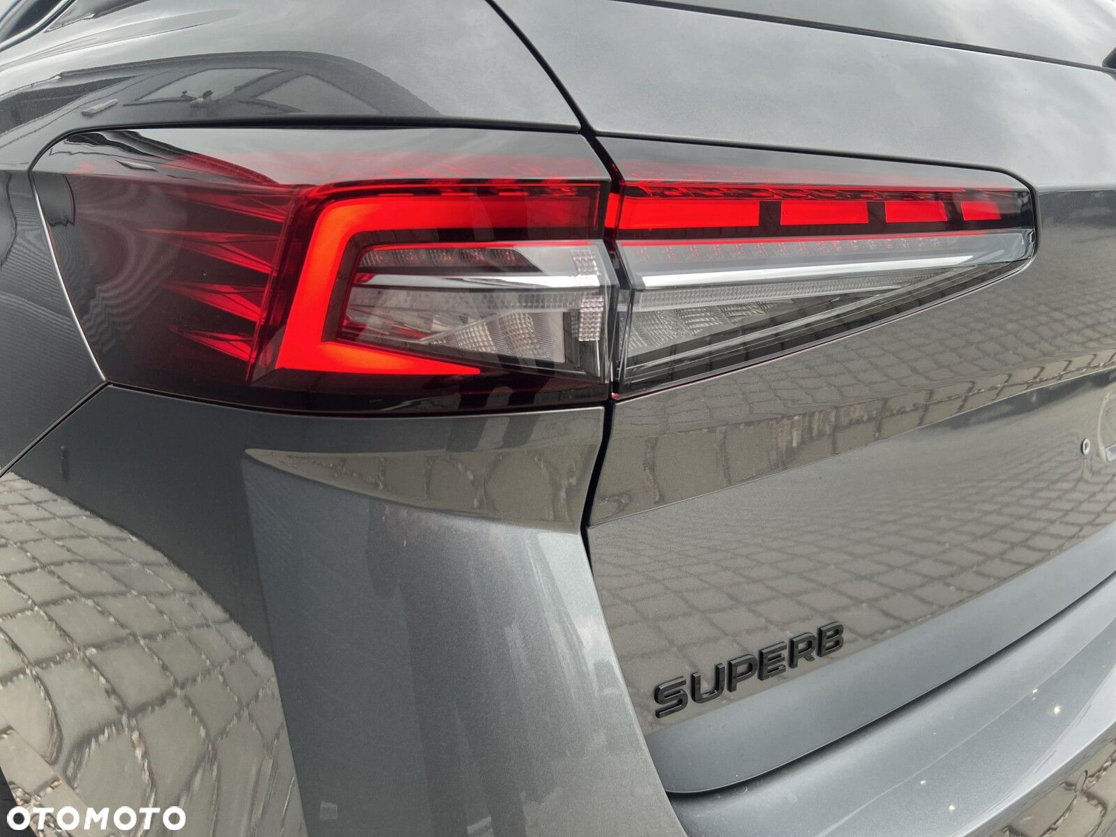 Skoda Superb 2.0 TDI SCR 4x4 Sportline DSG - 10