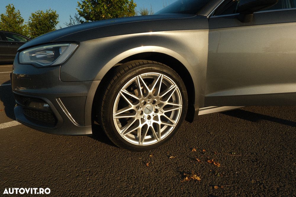 Audi A3 2.0 TDI Sportback S line Sportpaket - 11