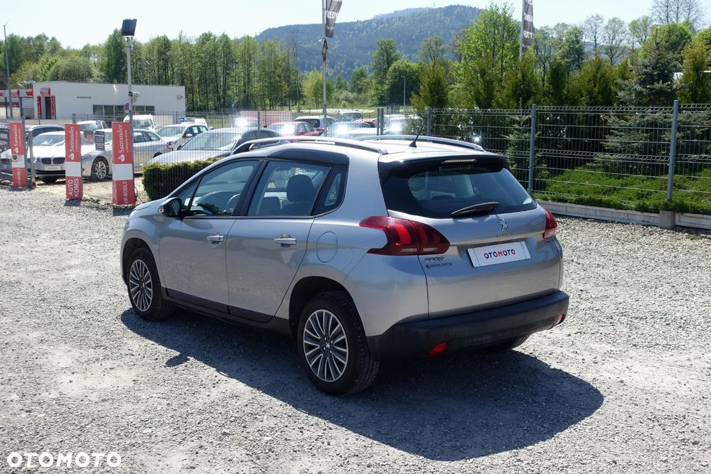 Peugeot 2008 1.2 Pure Tech Active - 7