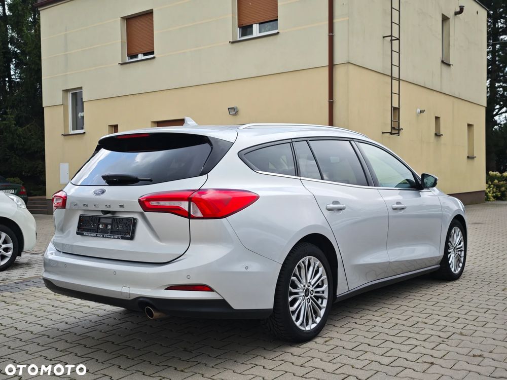 Ford Focus 1.5 EcoBlue Start-Stopp-System TITANIUM - 35