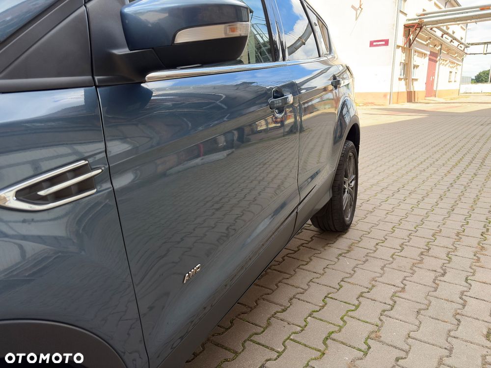 Ford Kuga 2.0 TDCi 4x4 Titanium - 9