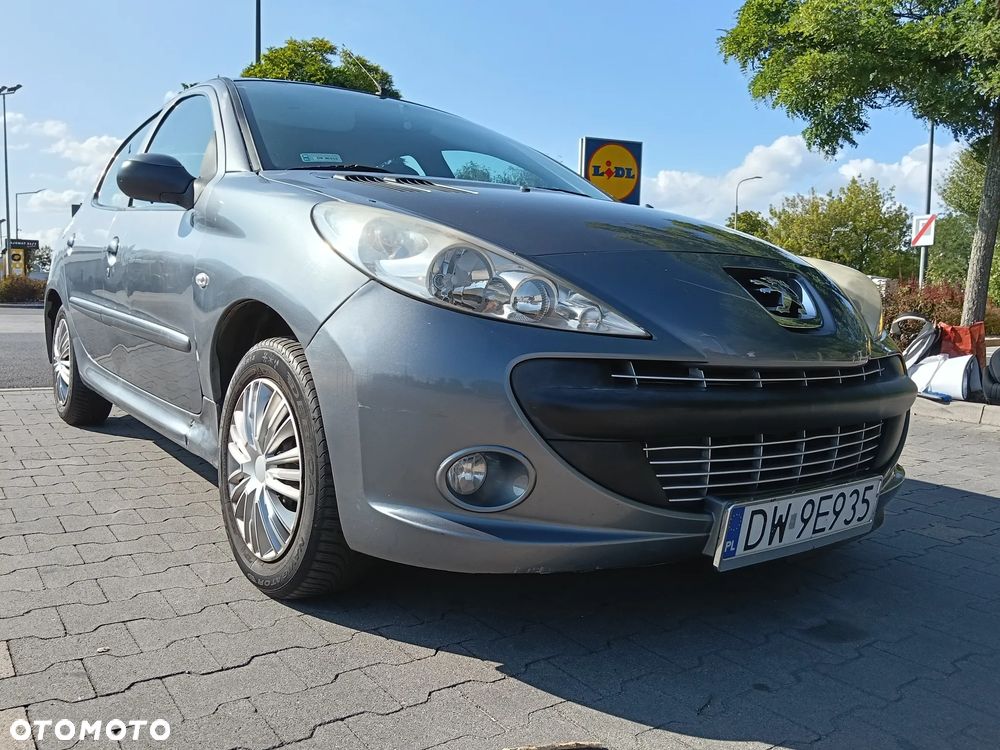 Peugeot 206 2009 photo 5