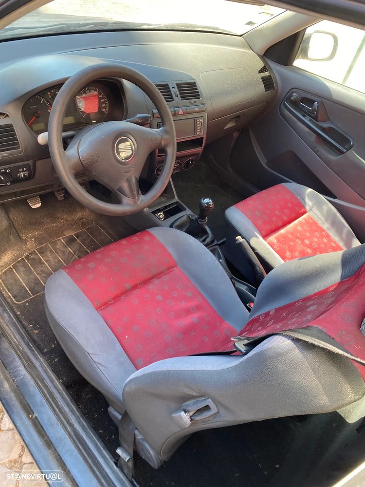 SEAT Ibiza 1.9 SDi Passion - 4