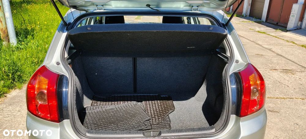 Toyota Corolla 1.4 VVT-i Luna - 4