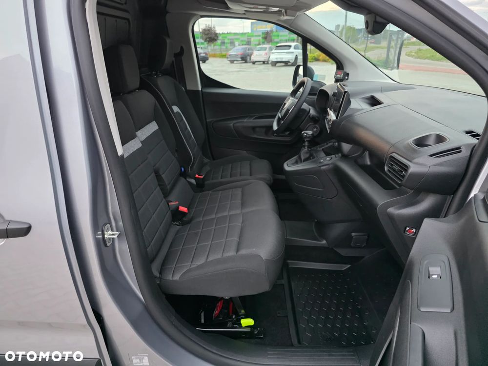 Citroën BERLINGO // CHŁODNIA // IZOTERMA // SALON PL // FABRYCZNA GWARANCJA // 1 WŁ // FV 23 % // - 26