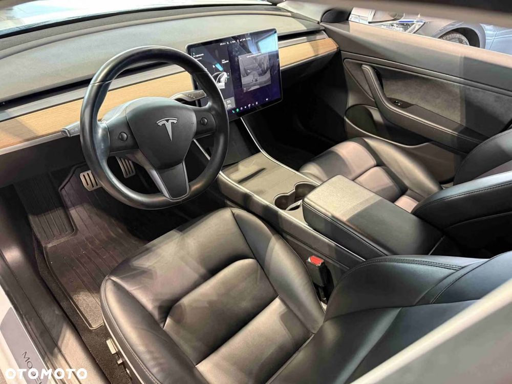 Tesla Model 3 Langstreckenbatterie Allradantrieb Dual Motor Performance - 11