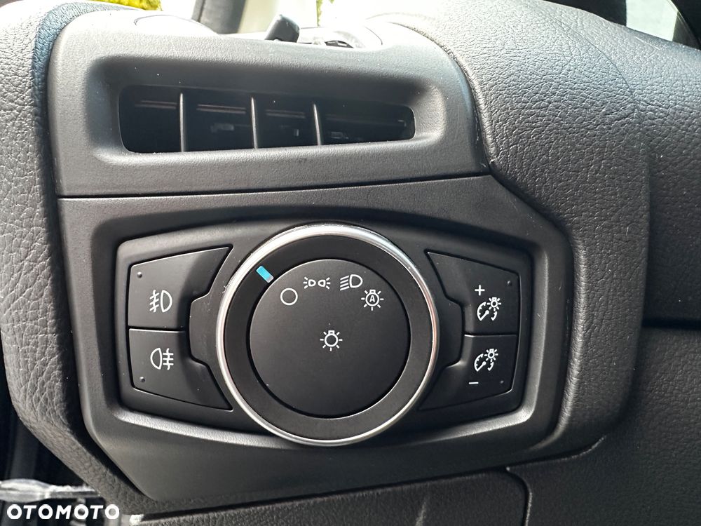 Ford Focus 1.5 EcoBoost Titanium ASS - 23