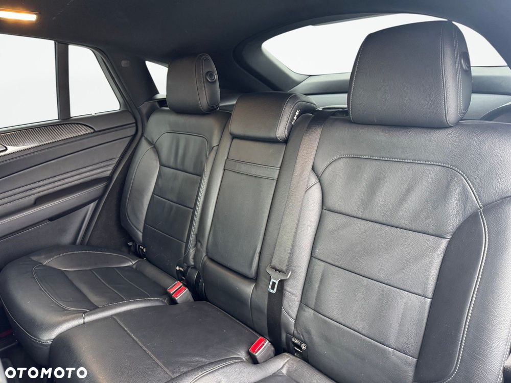 Mercedes-Benz GLE 500 4-Matic 9G-TRONIC - 13