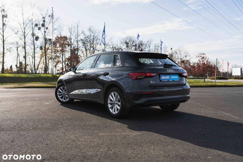 Audi A3 Sportback - 6