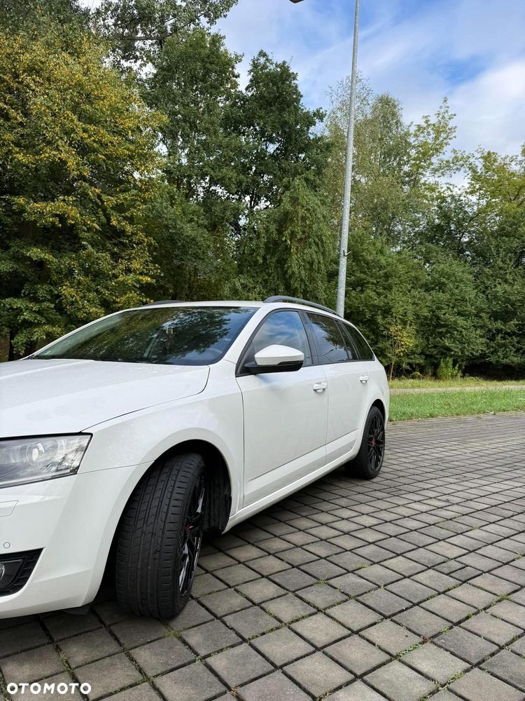 Skoda Octavia 2.0 TDI Elegance - 4