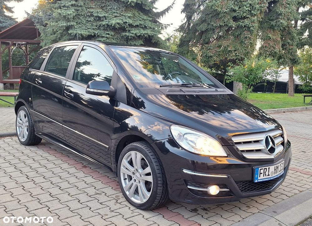 Mercedes-Benz Klasa B 200 CDI - 2