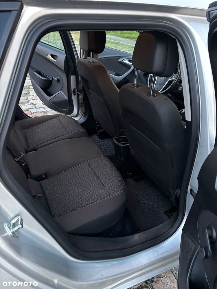 Opel Astra 1.7 CDTI Enjoy - 10