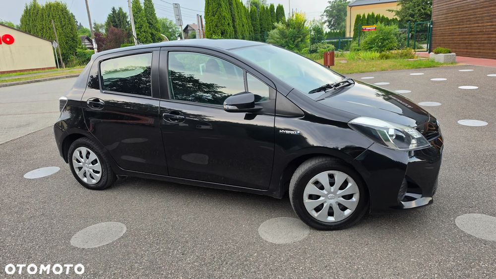Toyota Yaris - 16