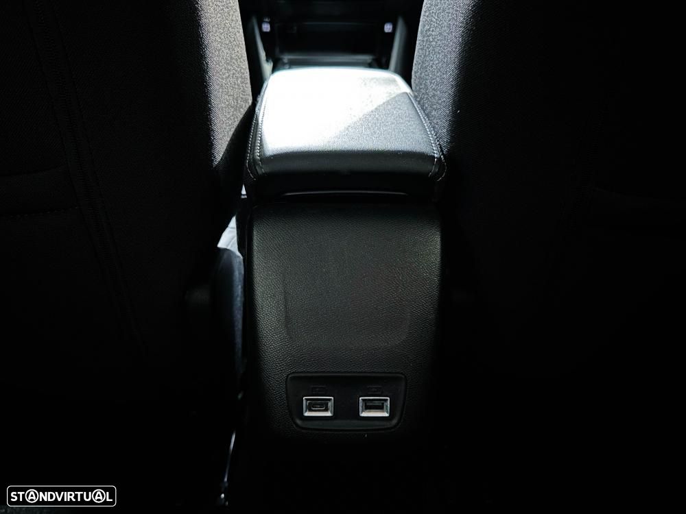 Peugeot 208 1.2 Hybrid Allure e-DCS6 - 24