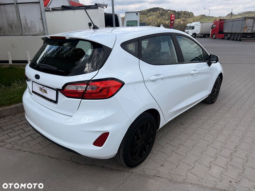 Ford Fiesta - 4