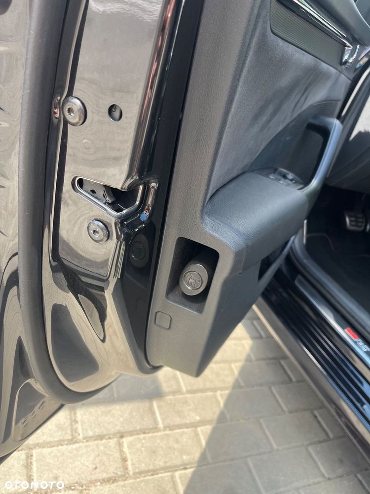 Skoda Octavia 2.0 TDI 4x4 RS DSG - 11