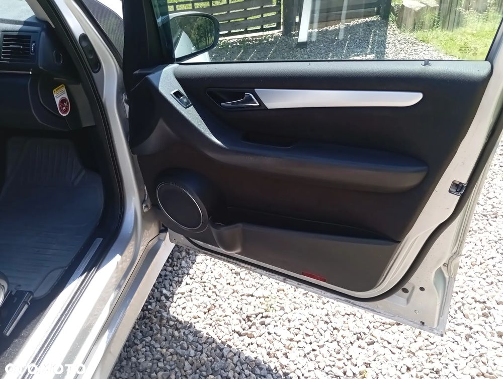 Mercedes-Benz Klasa B 180 CDI DPF - 8
