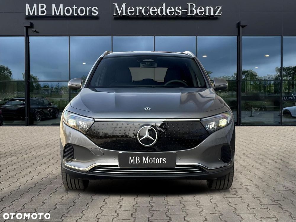 Mercedes-Benz EQA - 8