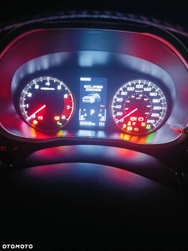 Mitsubishi Eclipse Cross 1.5 T-MIVEC (ClearTec) CVT 4WD Plus - 7