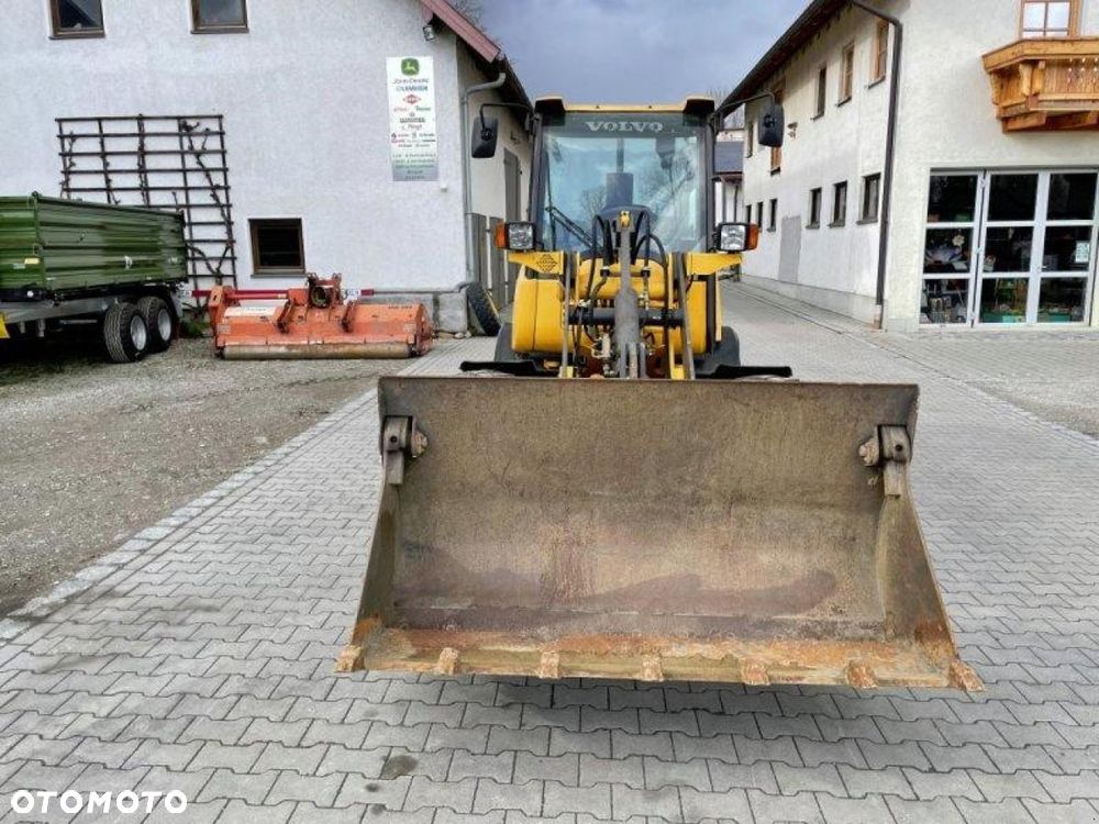 Volvo l25f / łopata 4w1 , ROKU 2011 - 5