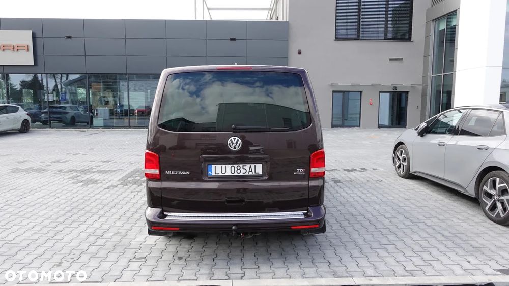 Volkswagen Multivan - 5