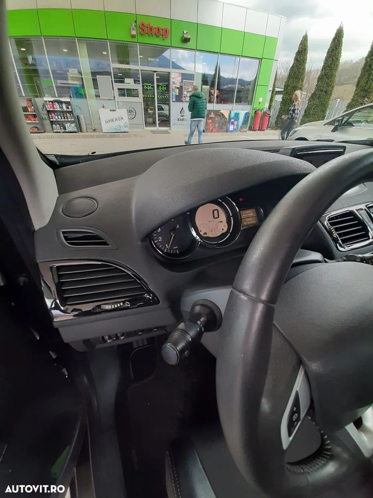 Renault Megane ENERGY dCi 130 Start & Stop Bose Edition - 7