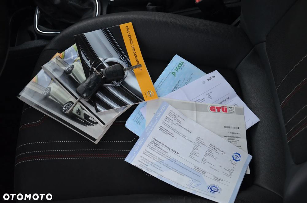 Opel Corsa 1.4 16V 150 Jahre - 21