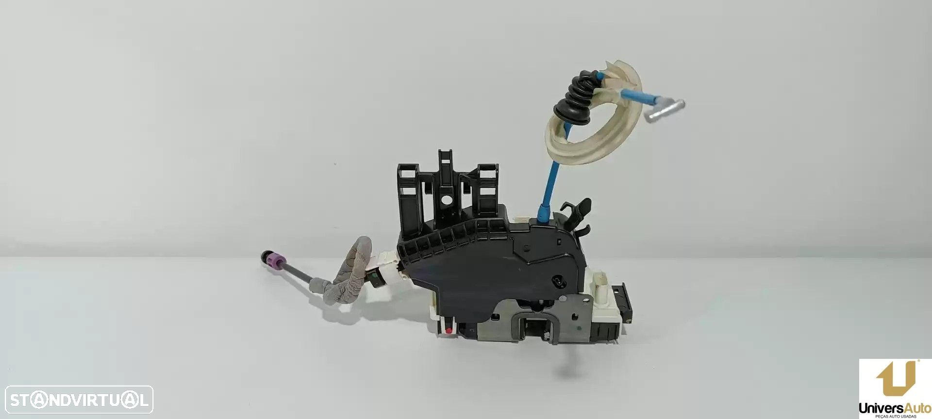 FECHADURA PORTA TRASEIRA DIREITA MERCEDES-BENZ CLASSE B 2015 -A0997305600 - 1