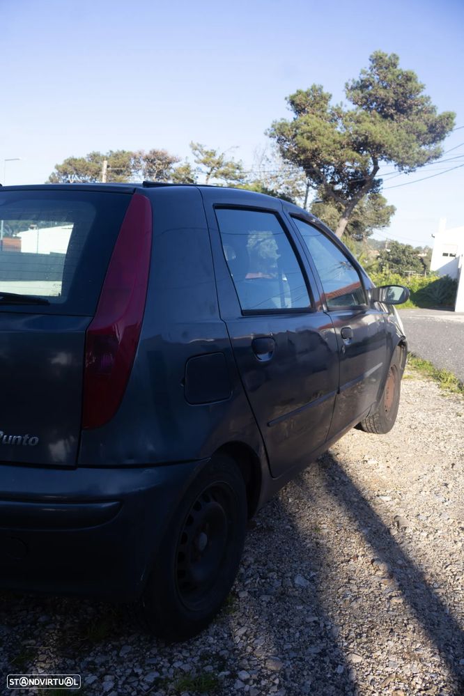 Fiat Punto - 5