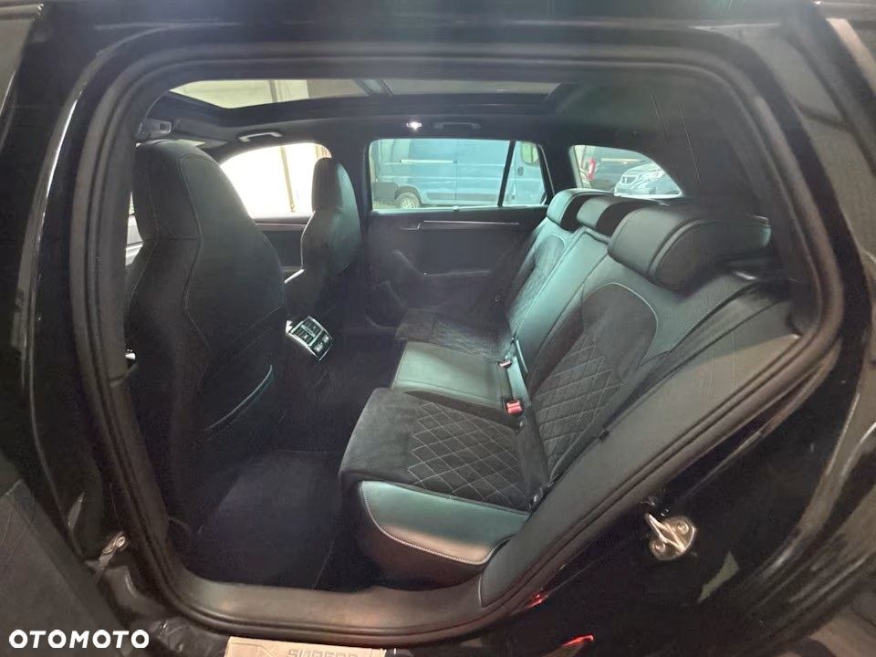 Skoda Superb 2.0 TDI 4x4 DSG Sportline - 29