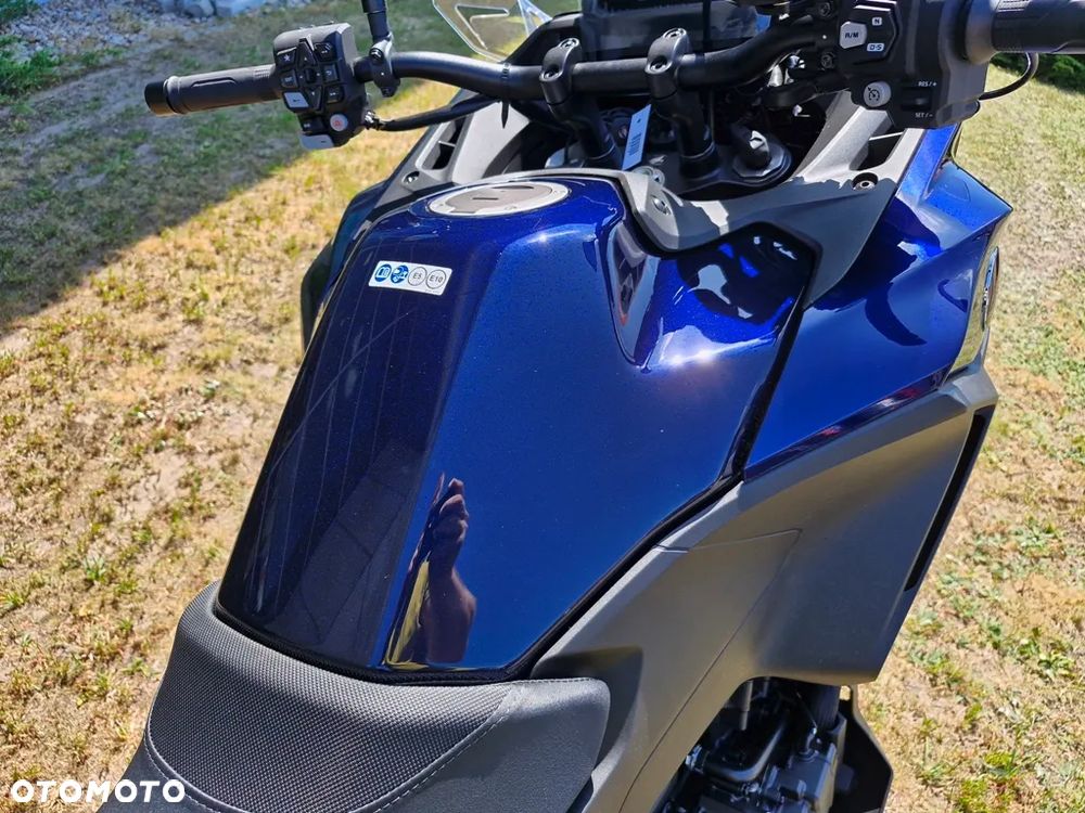 Honda NT - 6