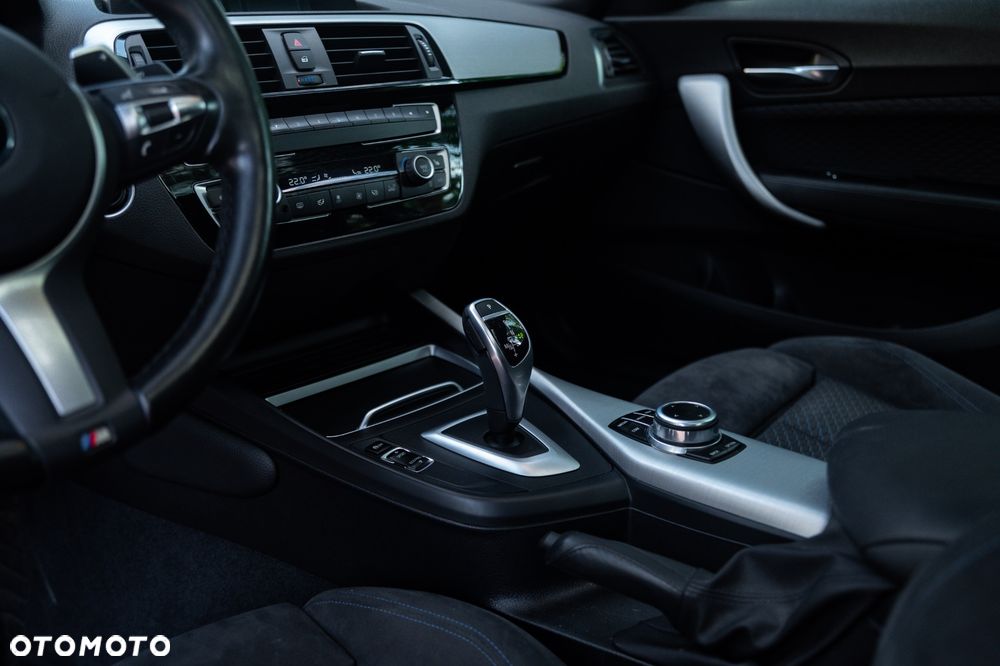 BMW Seria 2 225d M Sport - 17