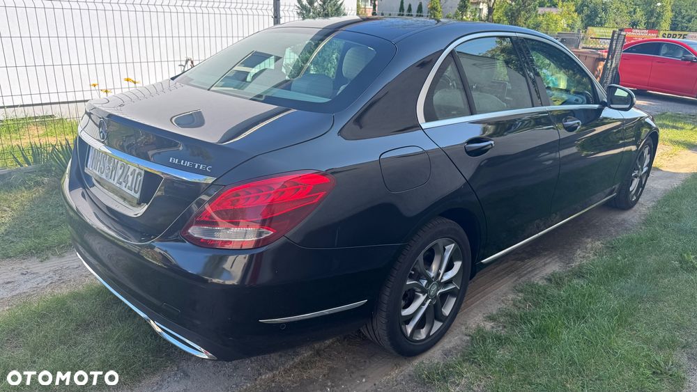 Mercedes-Benz Klasa C 220 CDI BlueEff Edition Elegance - 3