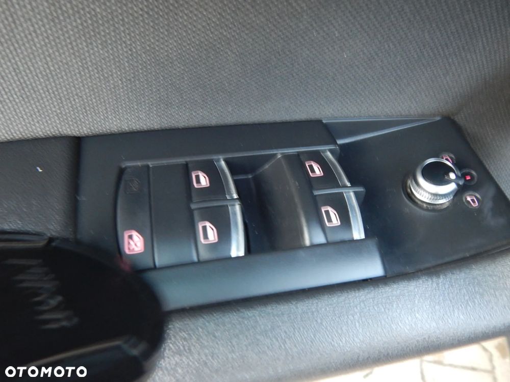 Audi A3 Sportback 1.6 TDI Ambition - 22