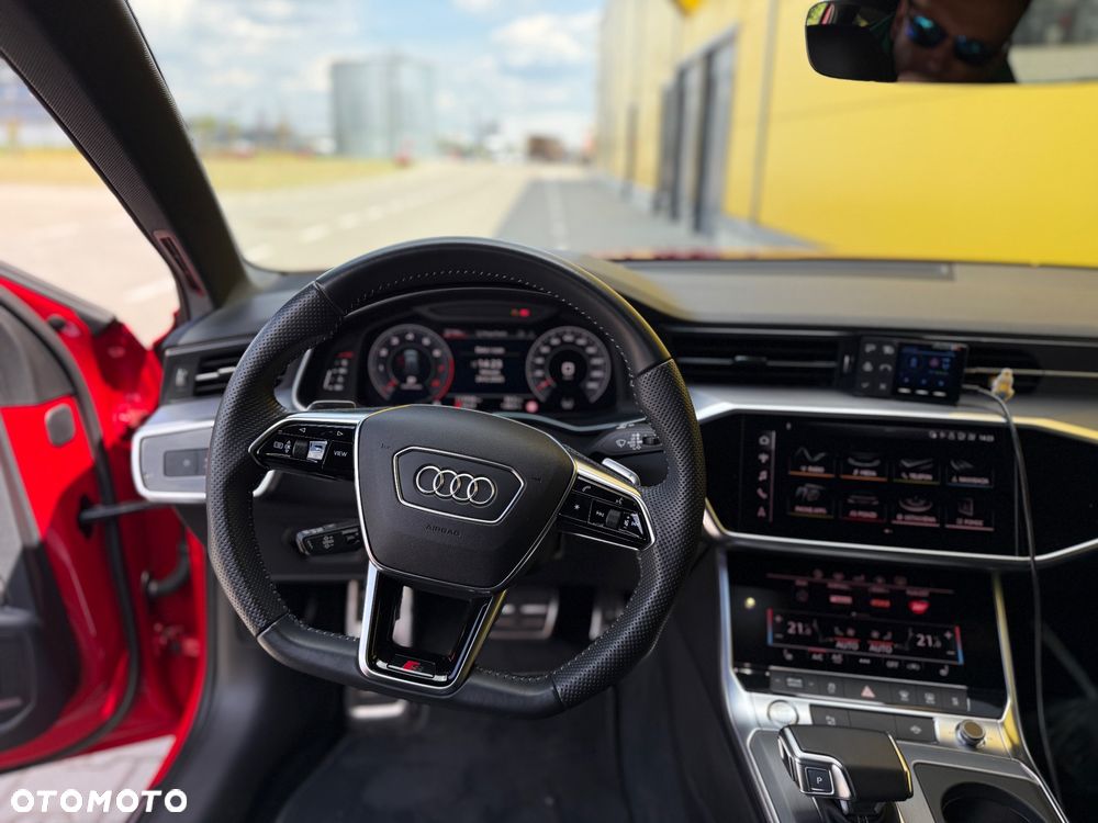 Audi A6 Avant 55 TFSI quattro S tronic sport - 32