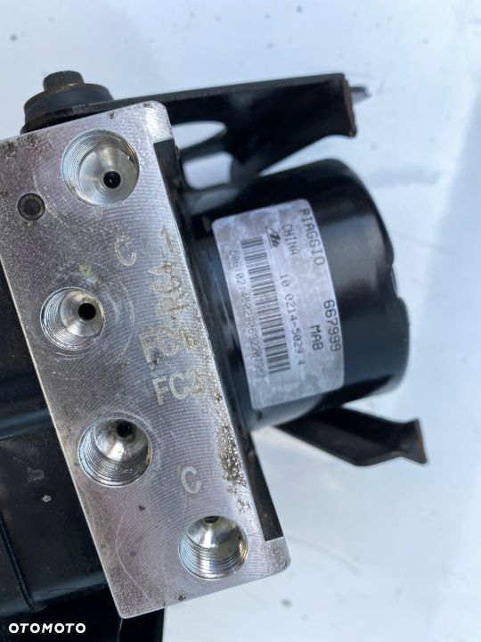 Pompa ABS Piaggio X10 125cm - 3