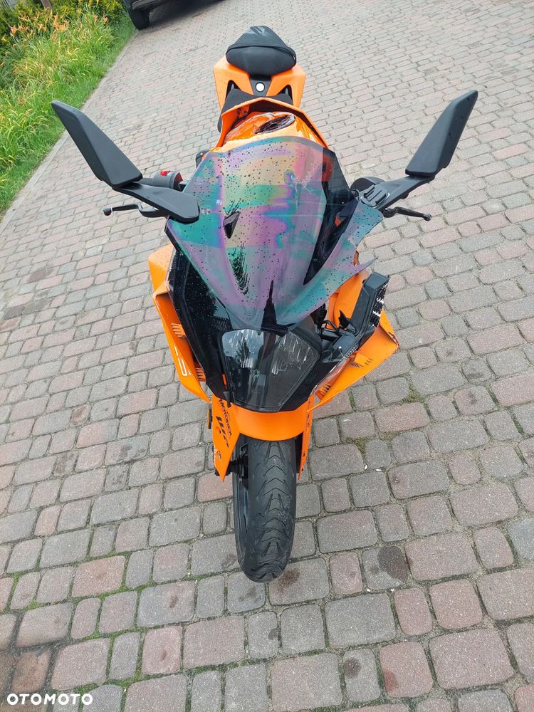 KTM RC 125 - 8