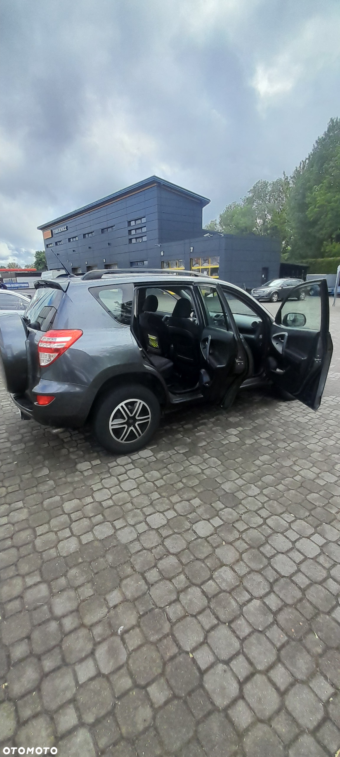 Toyota RAV4 2.0 VVT-i Luna - 14