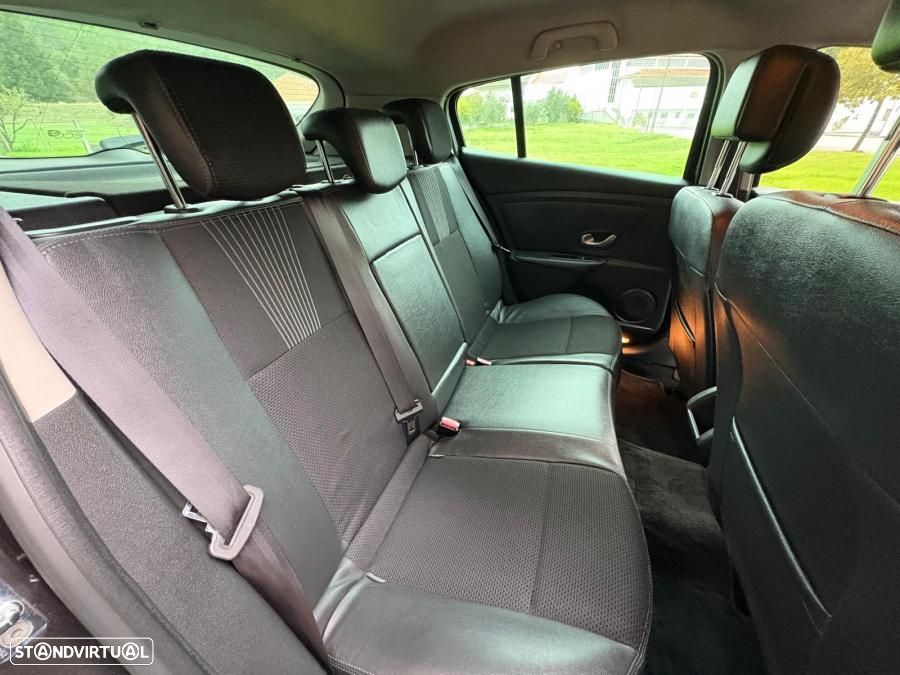 Renault Mégane 1.5 dCi Dynamique - 16