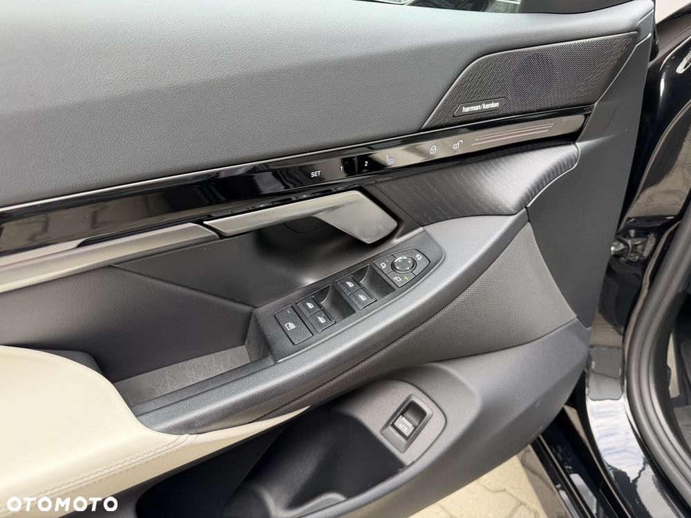 BMW Seria 5 520d xDrive mHEV M Sport - 12