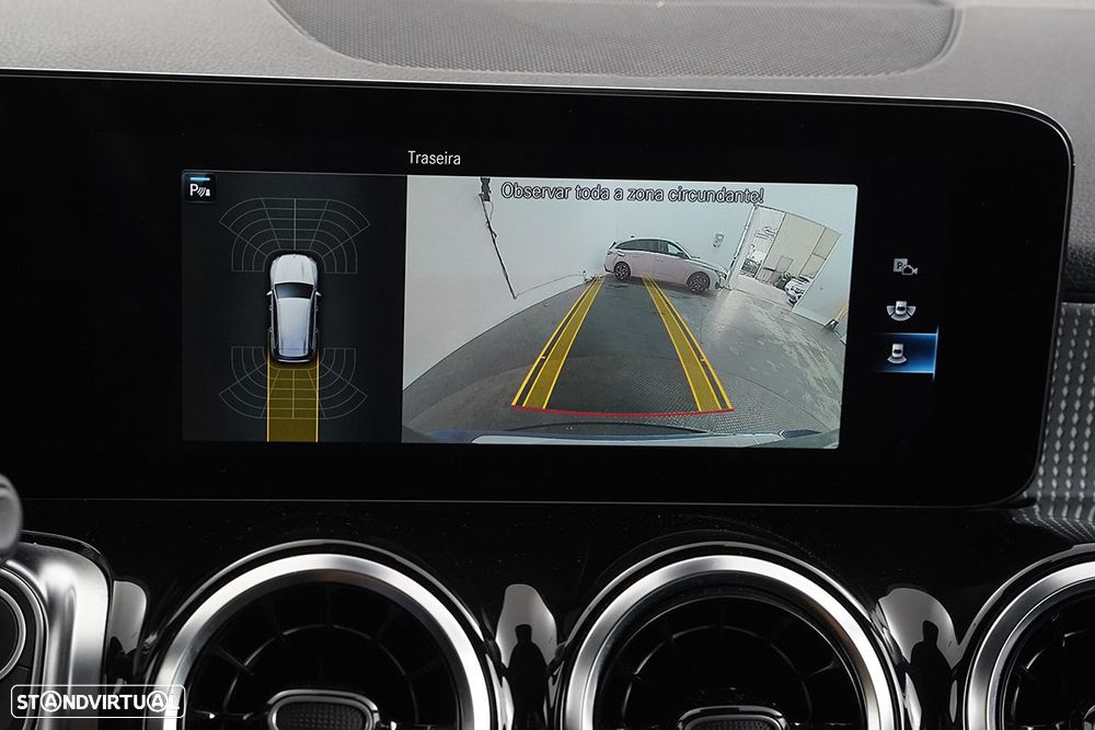 Mercedes-Benz GLB 180 d Progressive - 12