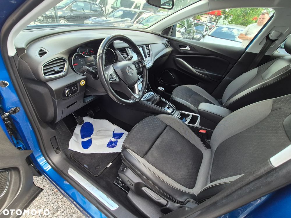 Opel Grandland X 1.2 Start/Stop Business INNOVATION - 24
