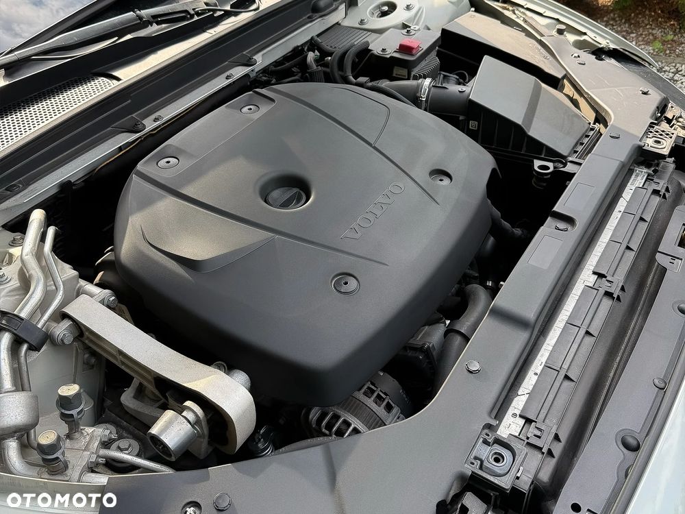 Volvo V60 T5 Geartronic Momentum - 8