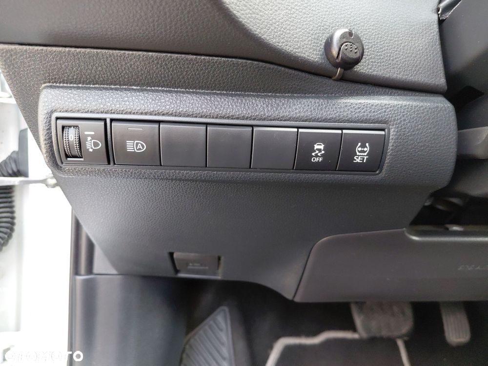 Toyota Corolla 1.8 Hybrid Comfort - 21