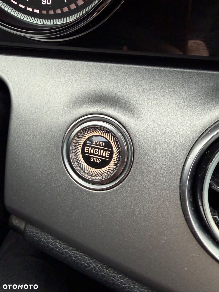 Mercedes-Benz Klasa E - 13