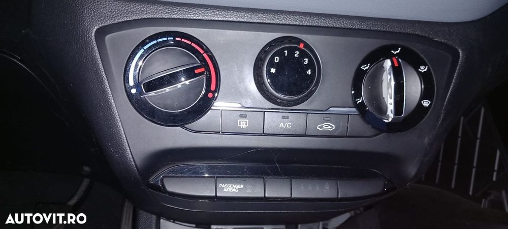 MODUL CLIMATRONIC HYUNDAI I20 MK2 - 1