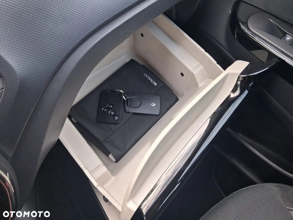 Renault Captur - 38