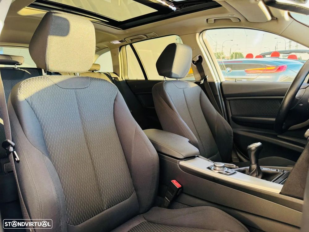 BMW 320 d Sport Line - 42
