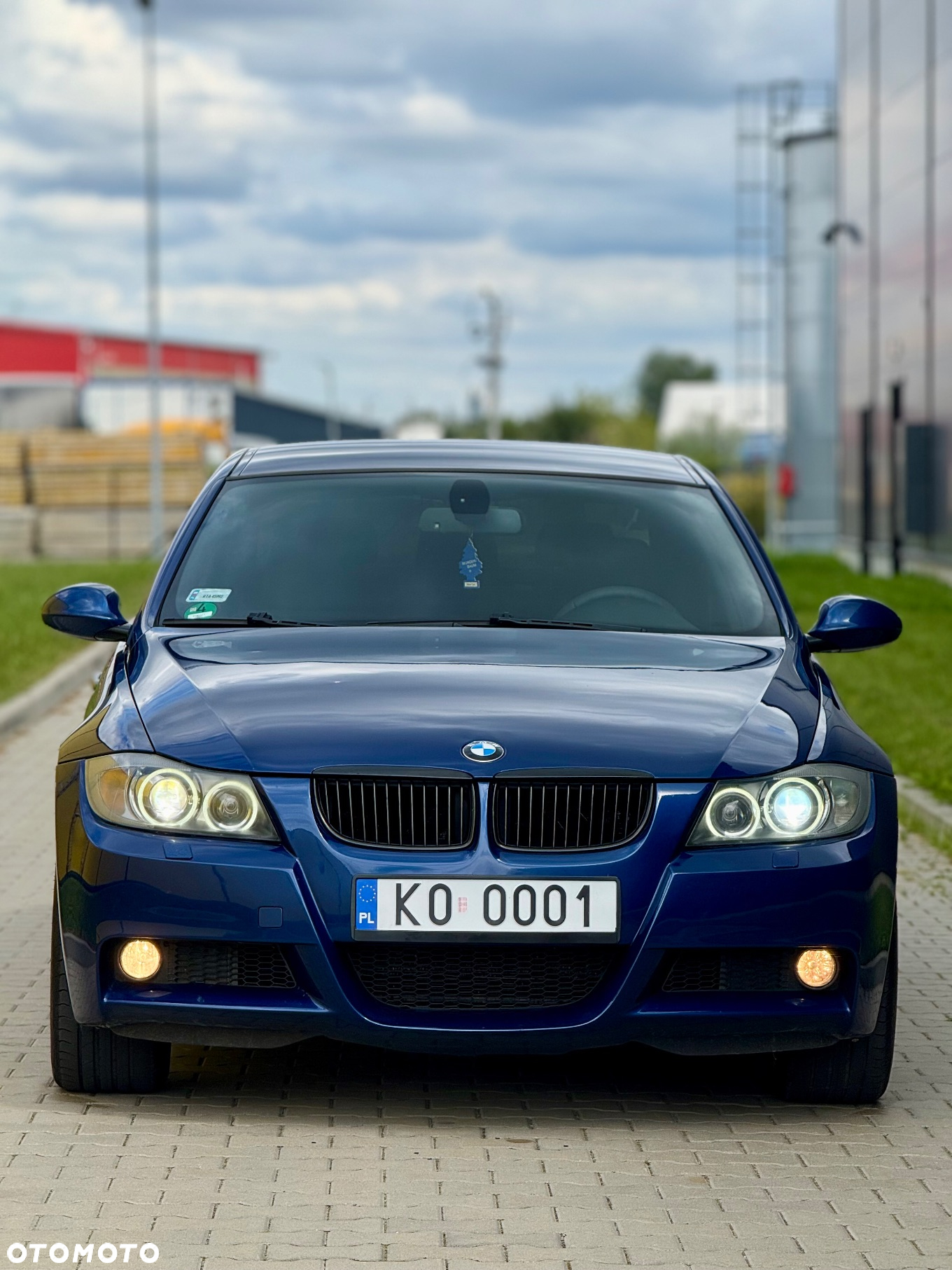 BMW Seria 3 320i - 2